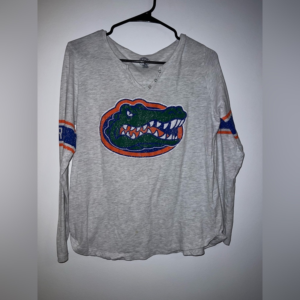 Ladies Longsleeve UF Florida Gators distressed Tshirt blue Gray